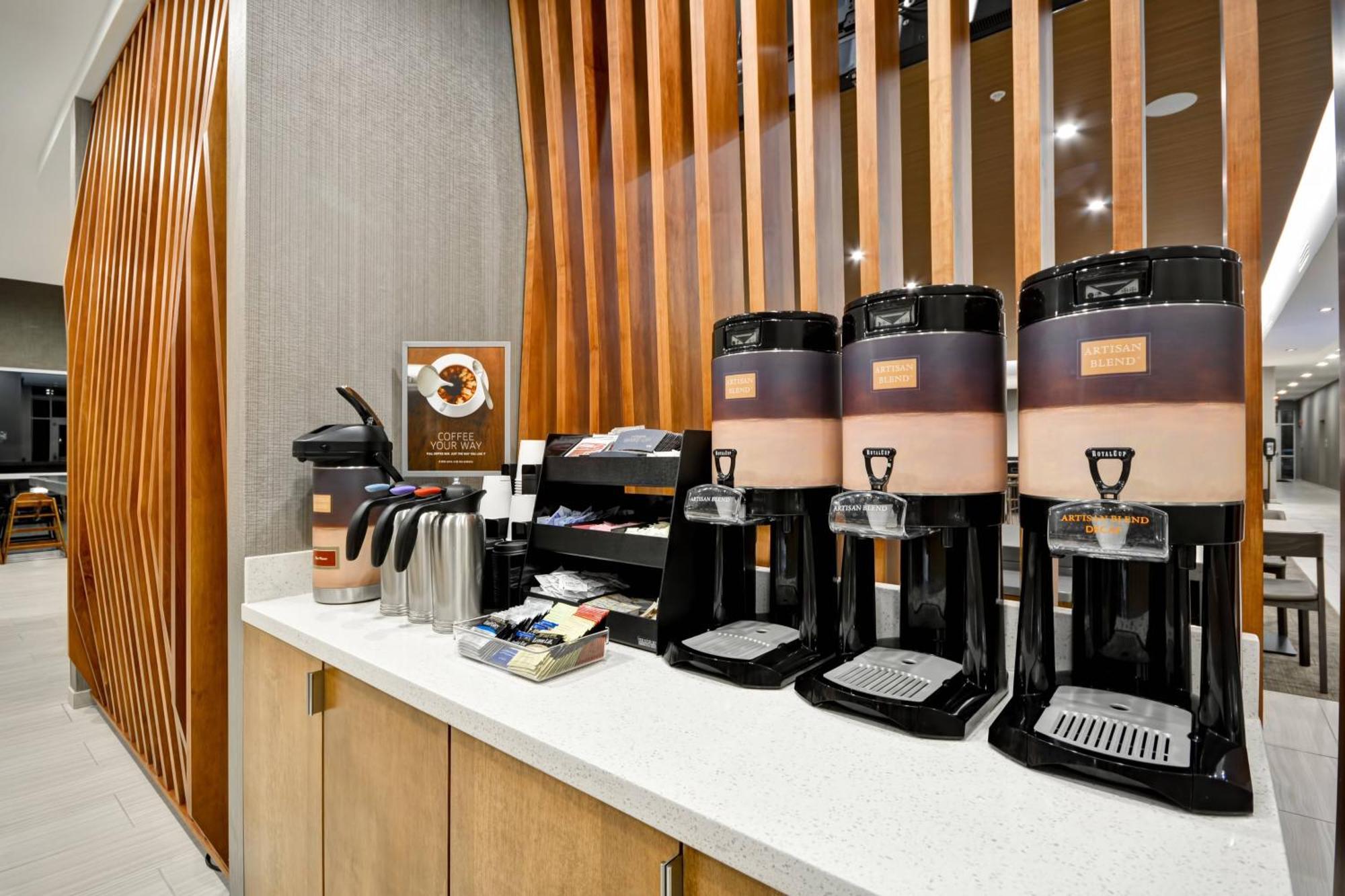Springhill Suites By Marriott Cincinnati Blue Ash Bagian luar foto