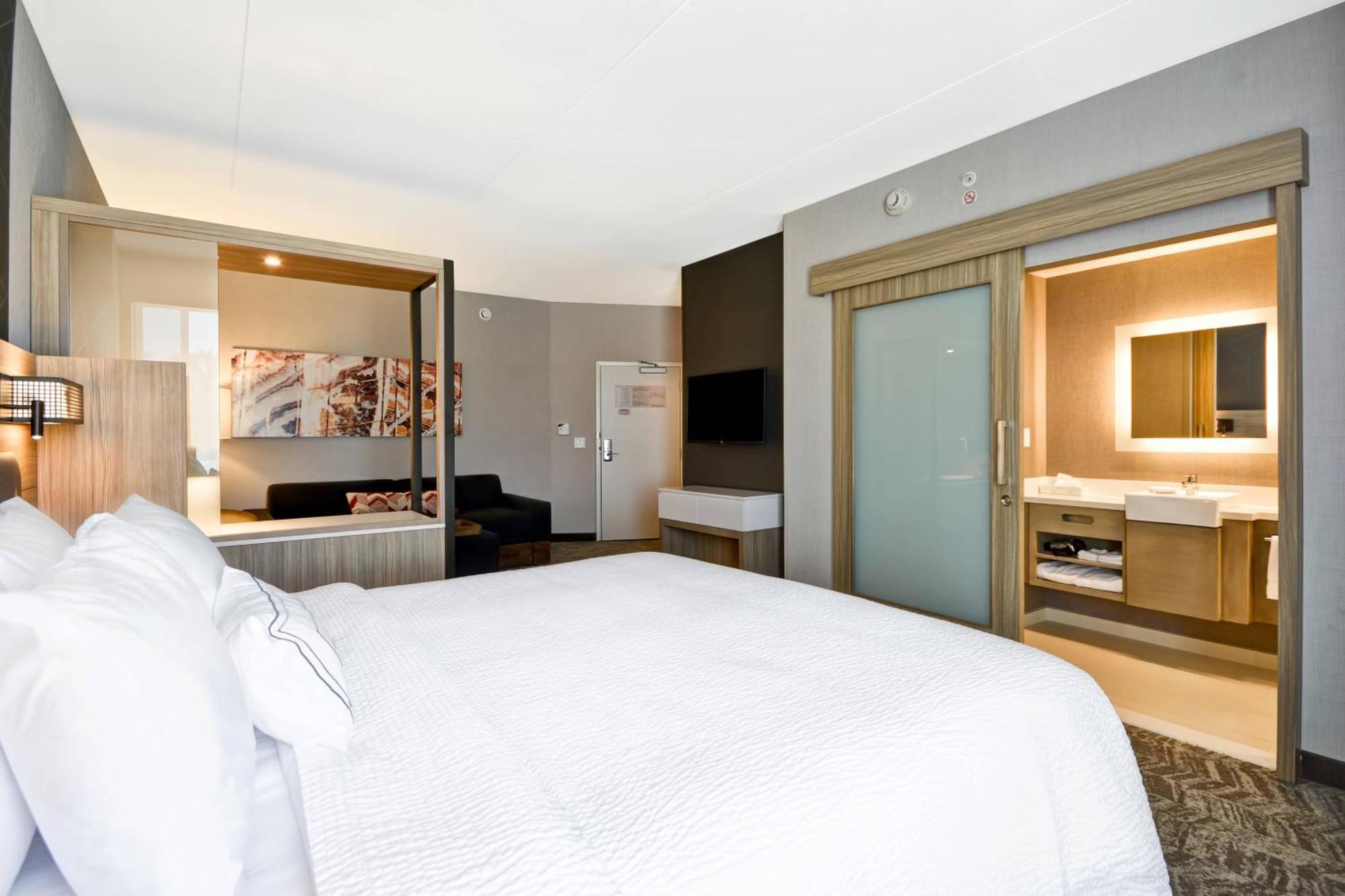 Springhill Suites By Marriott Cincinnati Blue Ash Bagian luar foto