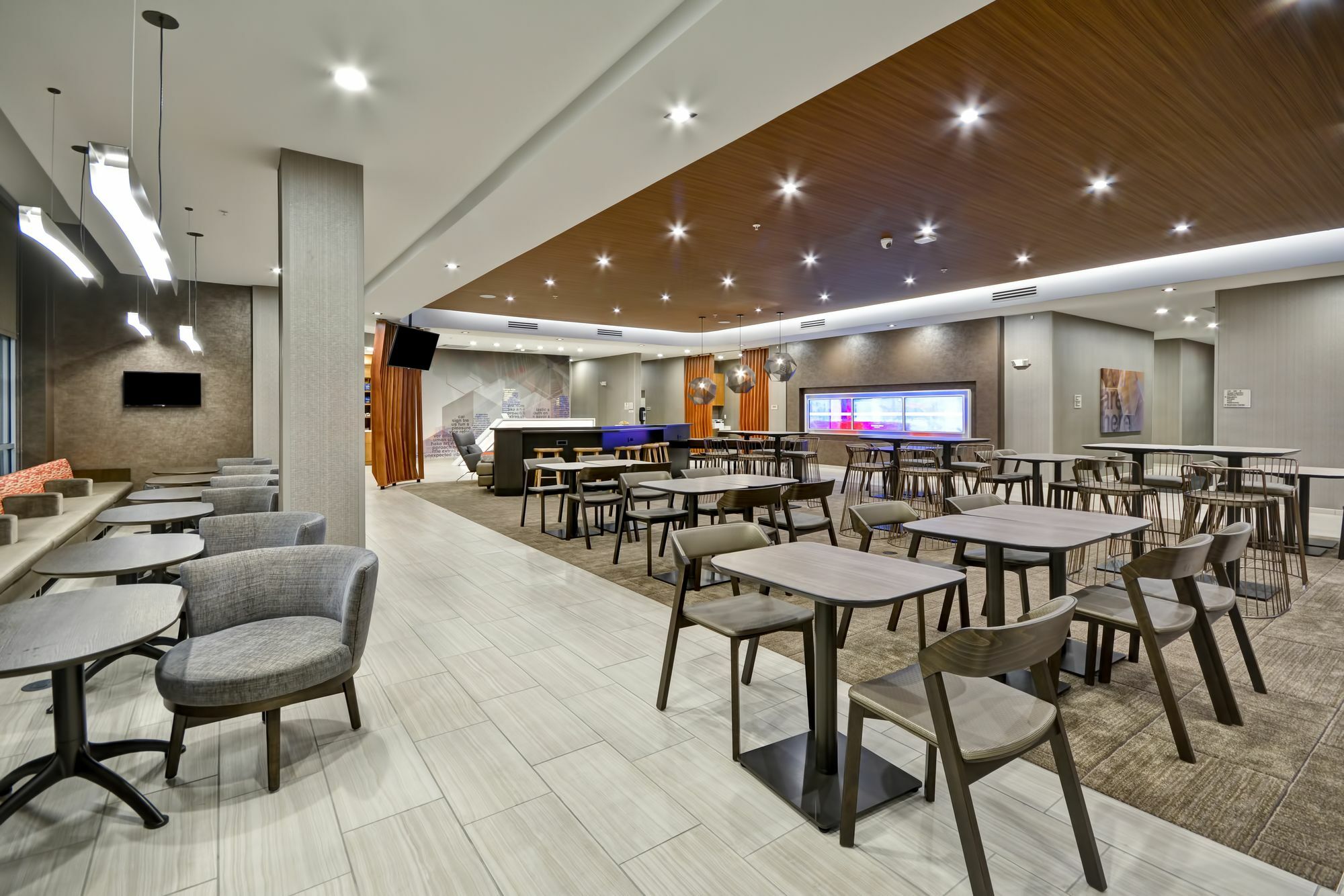 Springhill Suites By Marriott Cincinnati Blue Ash Bagian luar foto